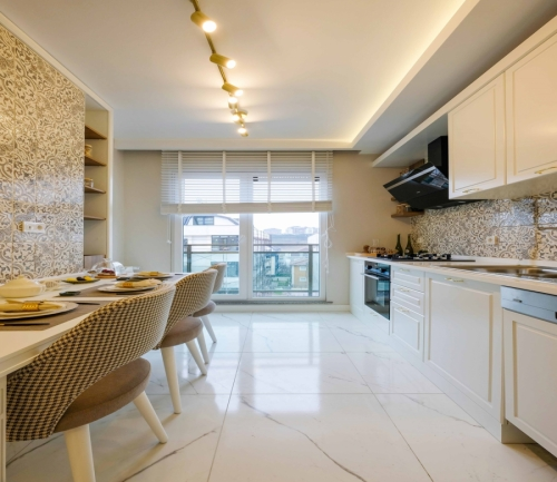 MARİNA´NIN YANI BAŞINDA HAYALLERİNİZİ SÜSLEYECEK 3+1 SİZLERLE...